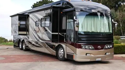 The Full Hookup RV Service photo 2