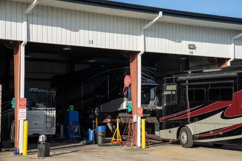 La Mesa | Recvan – Sanford RV & Motorhome Service photo 3