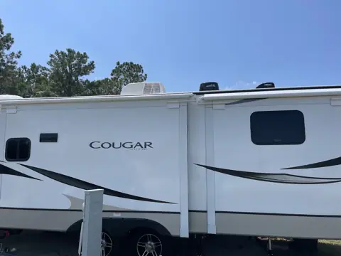 RV 823 Certified Mobile camper And RV Repair photo 3