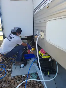 Outsiders RV Repair and Maintenance photo 2