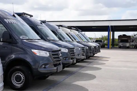 La Mesa | RecVan – Fort Myers RV & Motorhome Service photo 3