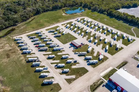 Holiday Road RV Park photo 2