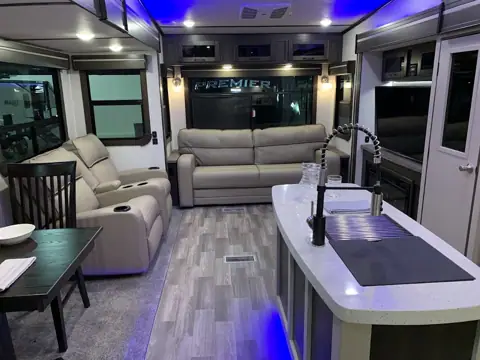National RV Detroit photo 2