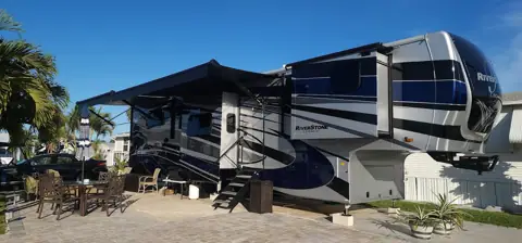Gordon's Mobile RV Service & Repair LLC in Jensen Beach, FL