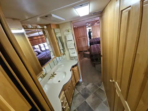 AZ RV 316 photo 2