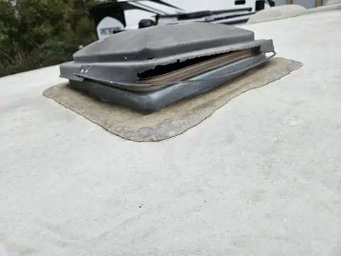 Road Runner RV in Brentwood, CA