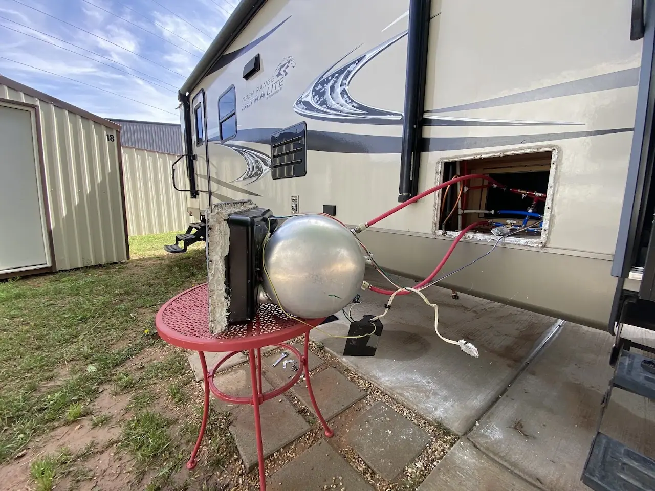 SPECTRUM RV & MARINE, RV repair in Slaton