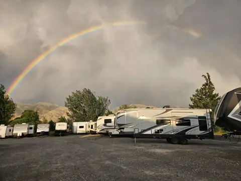Blue Fox RV photo 2