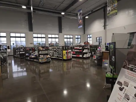 Camping World - Woodland photo 2
