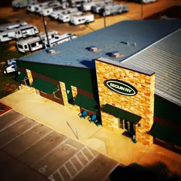 Seguin RV photo 3