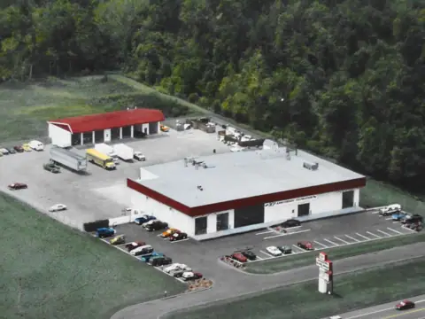Wayside Body Shop Inc in Denton, MD