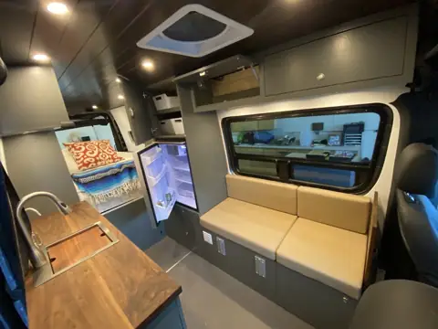 Nowhere Bound, Adventure Vehicle Customs & Solar photo 2