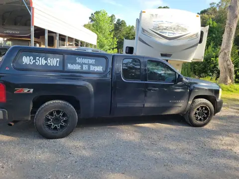 Sojourner Mobile RV Repair in Palestine, TX