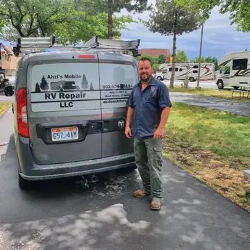 Ozzys Mobile RV LLC. (Ah-zi's) photo 3