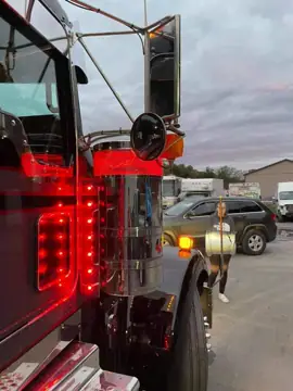 Quality Collision Inc Truck and RV Center photo 2