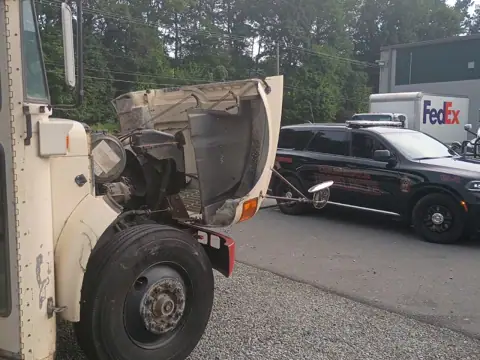 Quality Collision Inc Truck and RV Center photo 3
