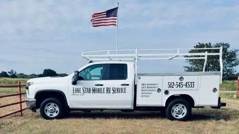 Lone Star Mobile RV Service in Smithville, TX
