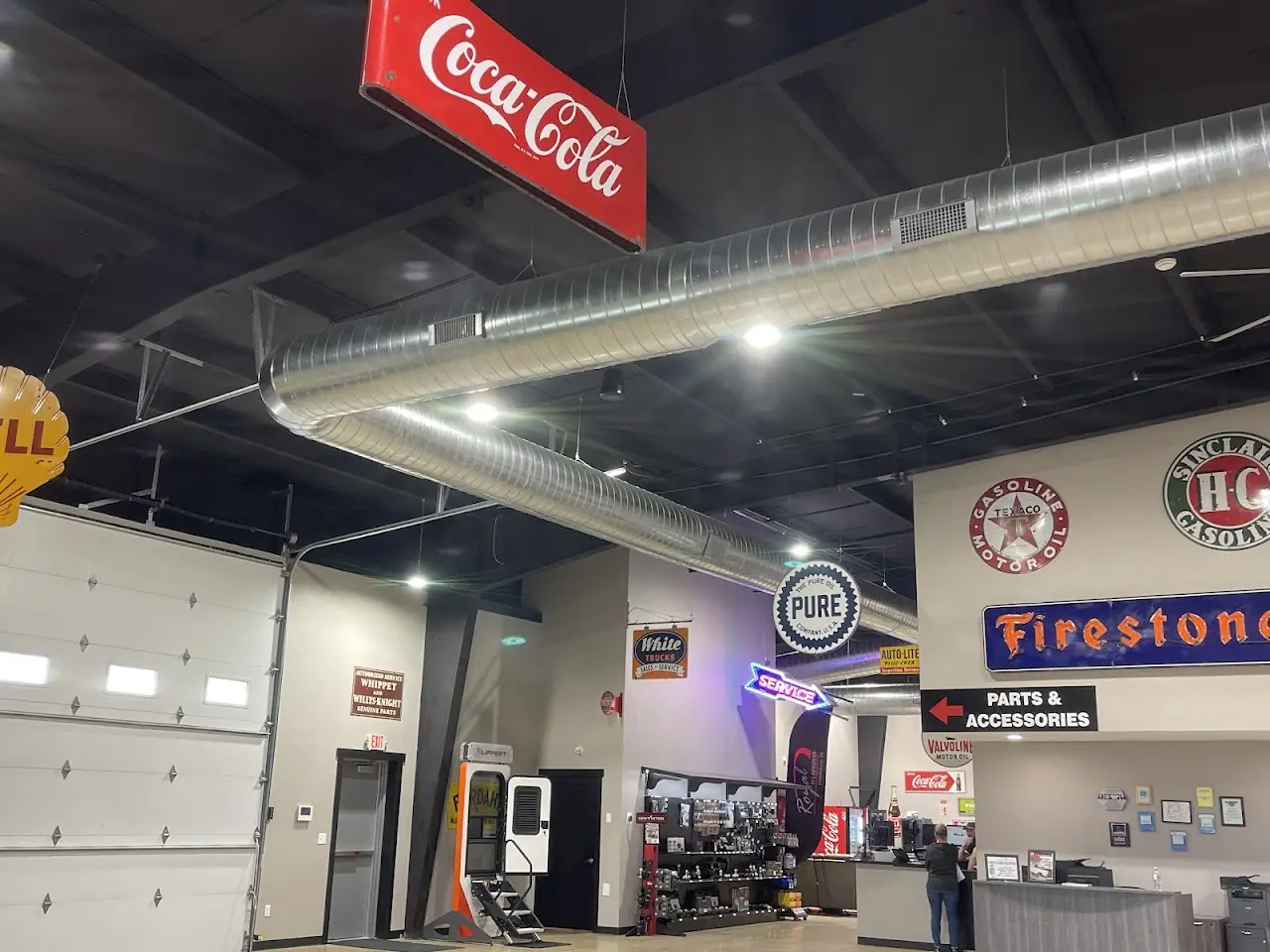 Royal RV Center, RV repair in Middlebury