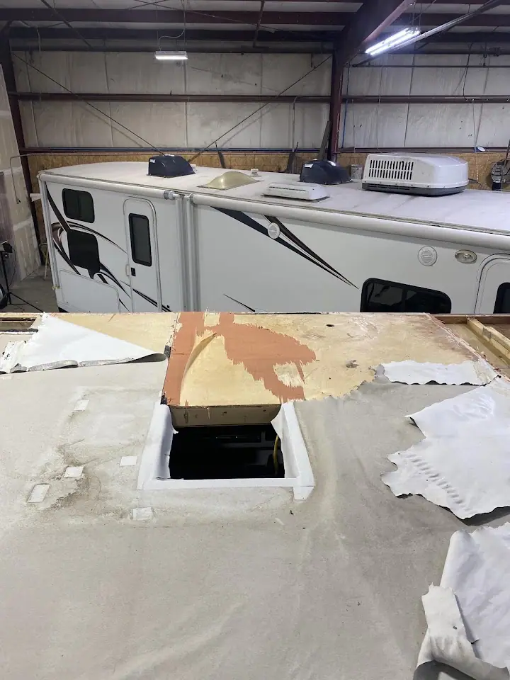 Mobile Joe RV Collision, RV repair in Hillsboro