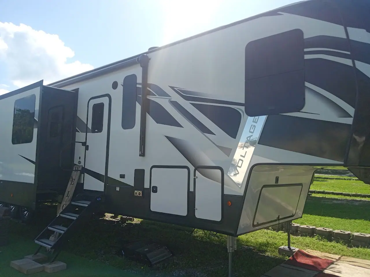 Munster Mobile RV Repair, RV repair in Quinlan