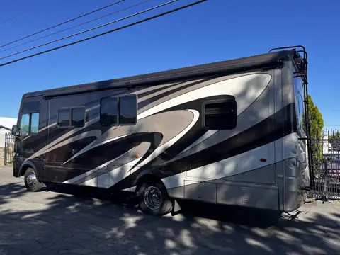 McColloch's RV Repair photo 3