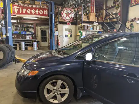 B & D Automotive photo 3