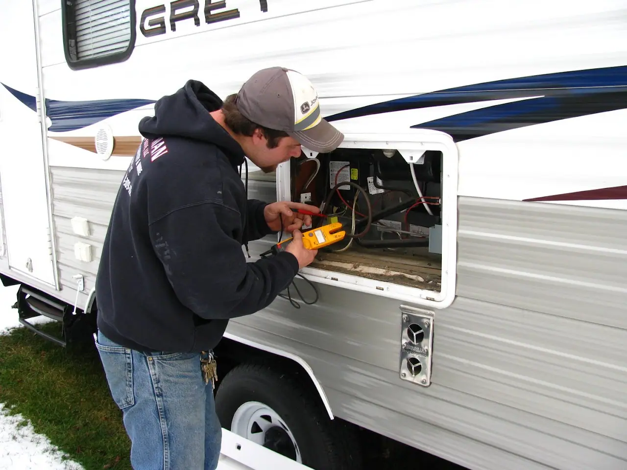 Cape Fear Mobile RV Service, RV repair in Hope Mills