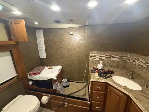 Elite RV Repair LLC photo 3