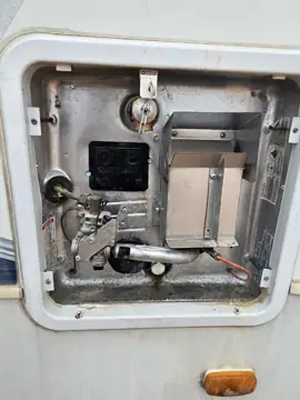 Can2 rv sales and repair photo 3
