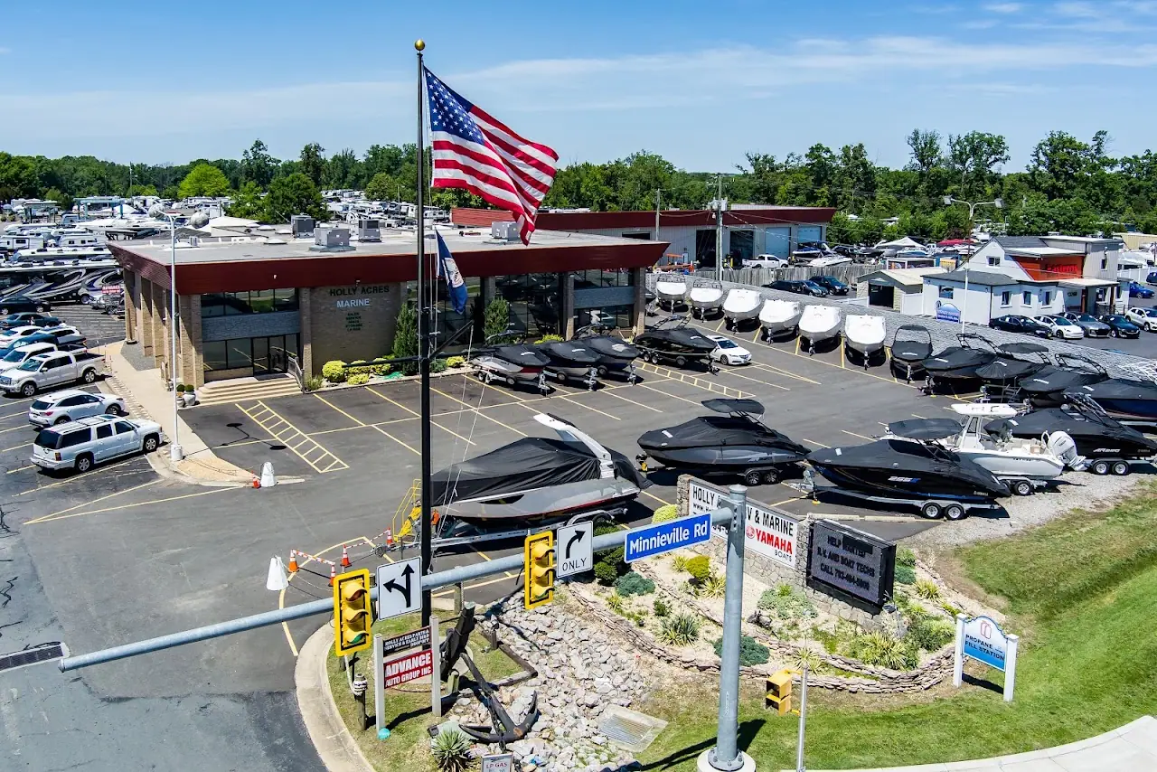 Holly Acres RV Marine & Storage, RV repair in Woodbridge