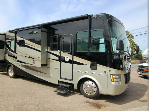 Smitty's Diesel Truck & RV, RV repair in Indio