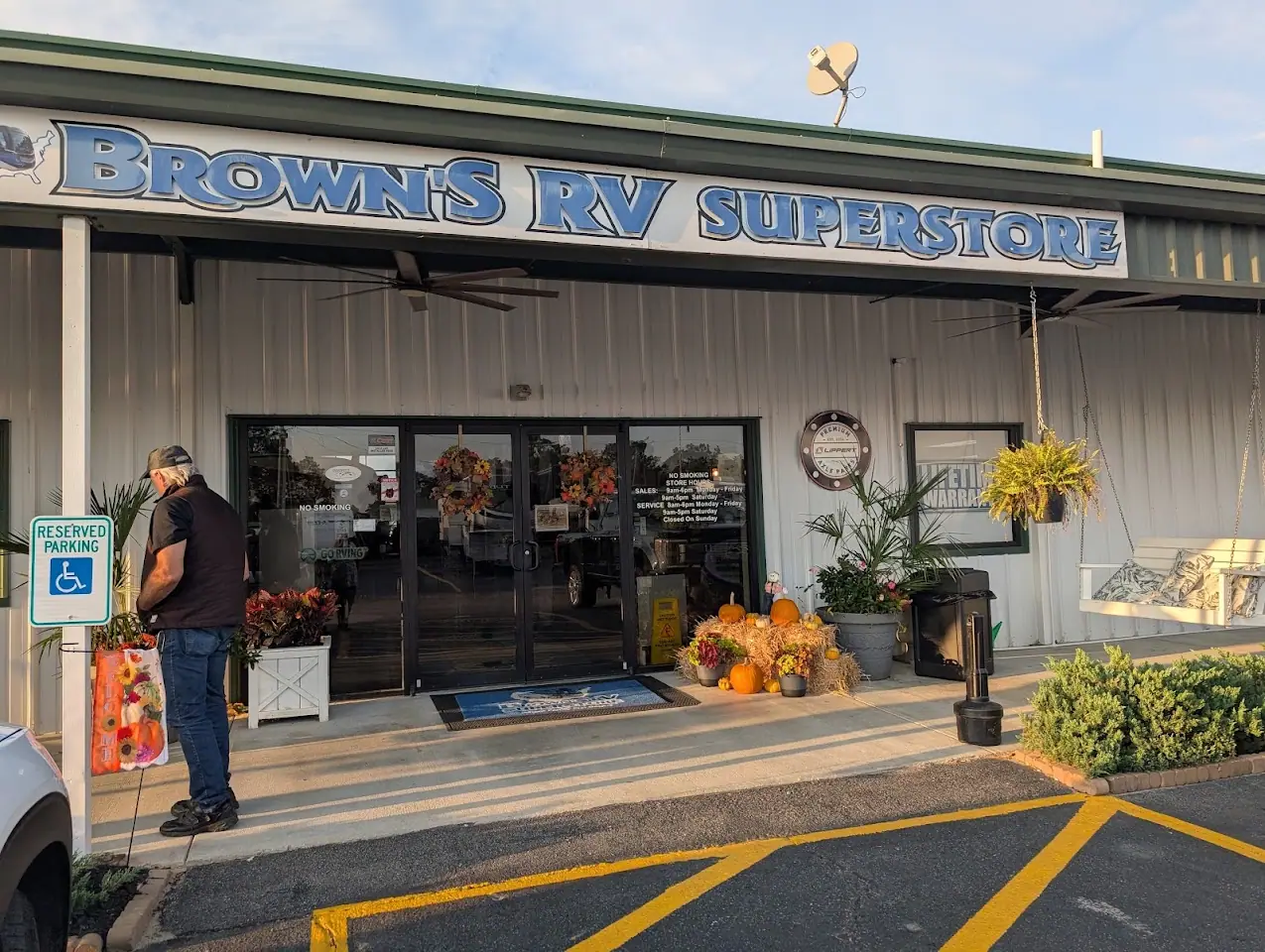 Blue Compass RV Columbia Northeast (Formerly Browns RV Superstore), RV repair in McBee