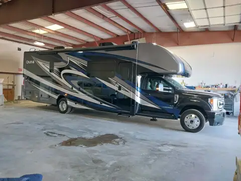 Northern Arizona RV Collision photo 3