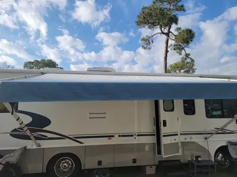 RONIN RV photo 3