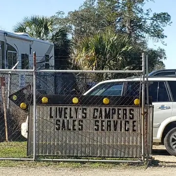Livelys Campers photo 2