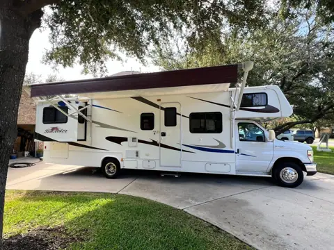 Central Texas Mobile RV Service in Austin, TX