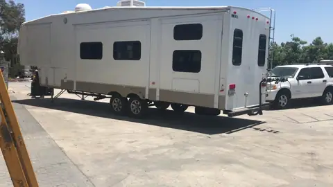 Discount RV photo 2