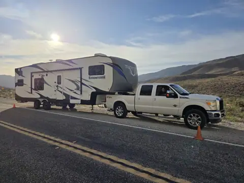 Discount RV photo 3