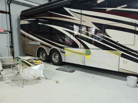 Joe's Complete RV in Houston, TX