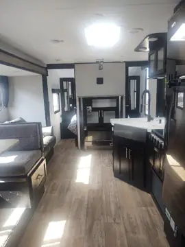 AOK RVs in Gravois Mills, MO