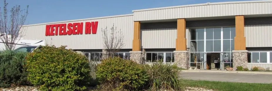Ketelsen RV, RV repair in Hiawatha