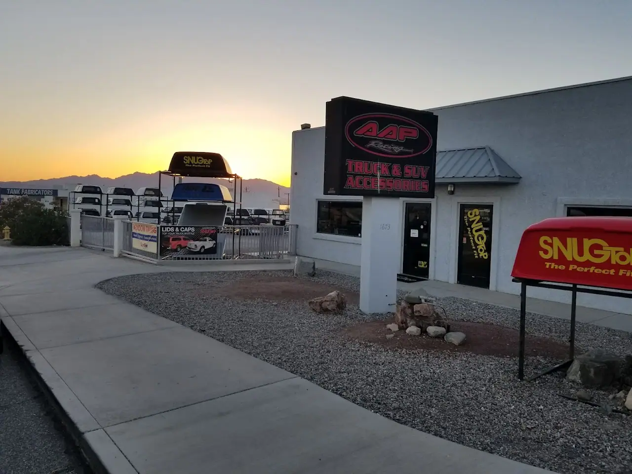 London Bridge RV & Truck Accessories, RV repair in Lake Havasu City