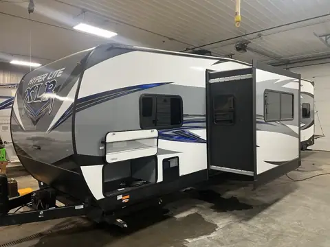 Jerry's Campers & RV Center - Service in Lennox, SD