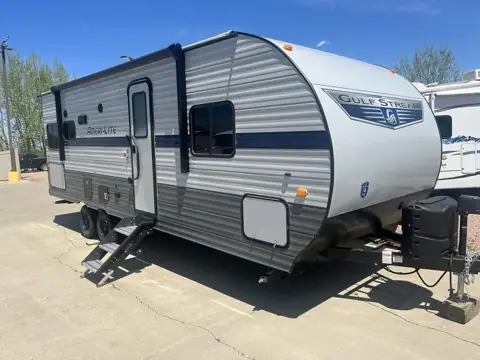 Jerry's Campers & RV Center - Service photo 3