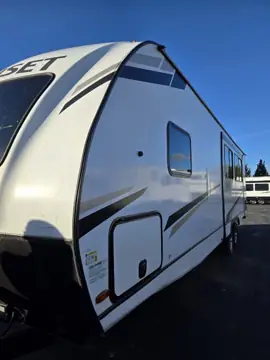 Kunes RV of Green Bay Service photo 3