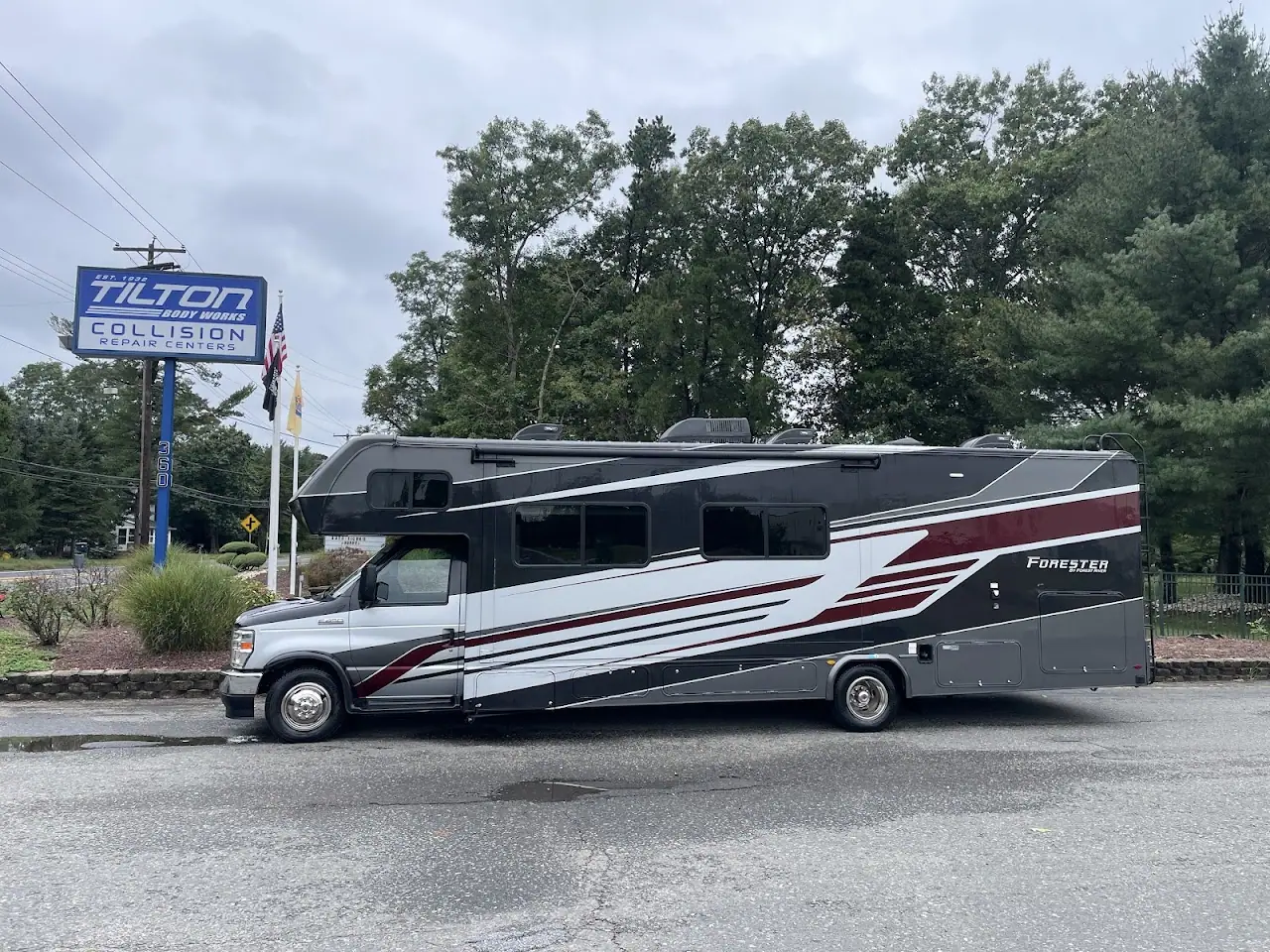 RV Collision Experts At Tilton Body Works, RV repair in Jackson Township