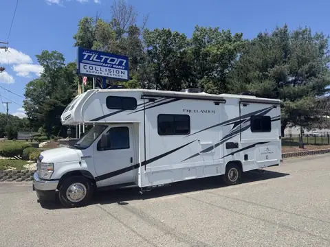 RV Collision Experts At Tilton Body Works photo 2