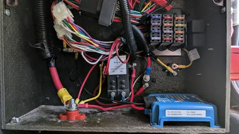 M&M RV Electronics LLC photo 3