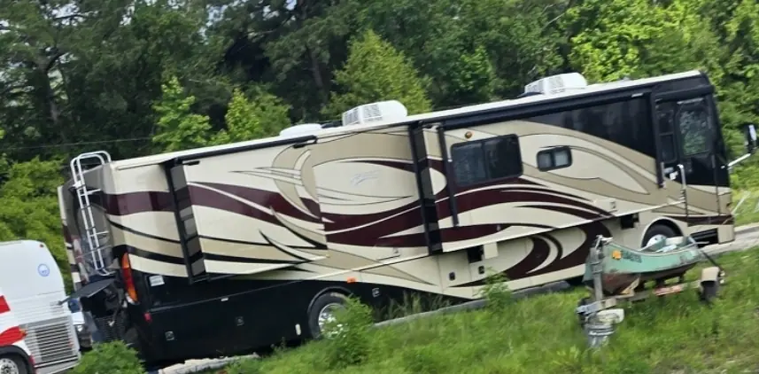 Rv repair westville diesel, RV repair in Westville
