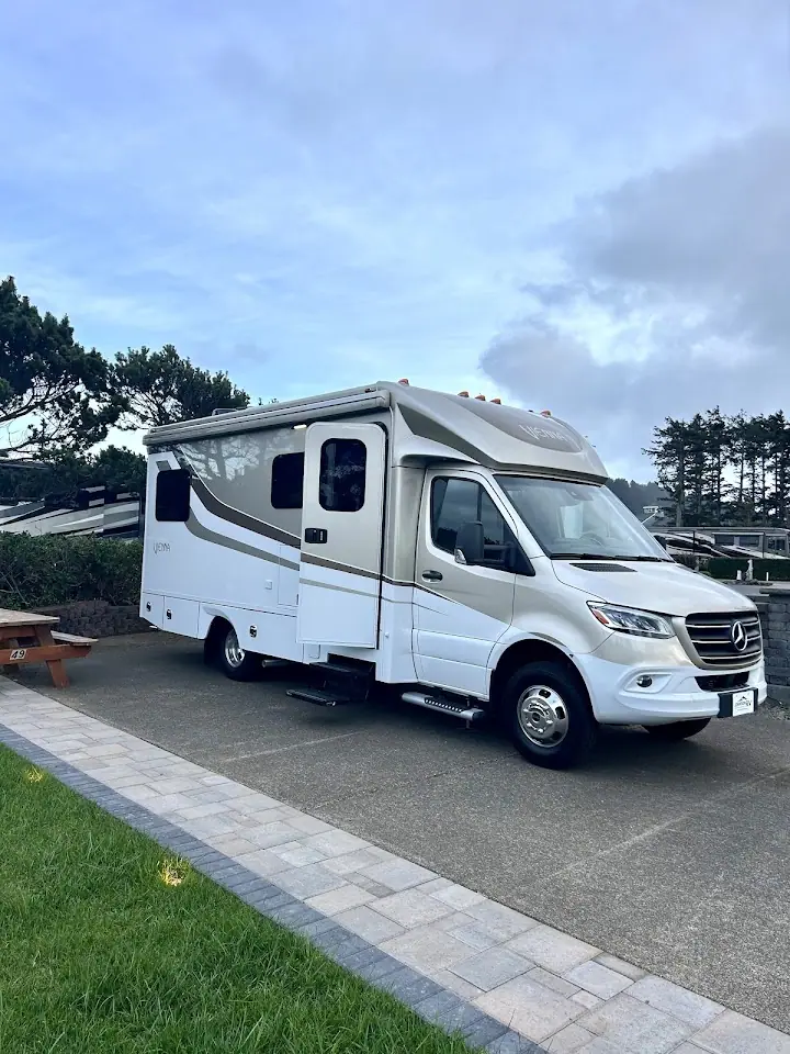 Western Rv service, RV repair in Prineville